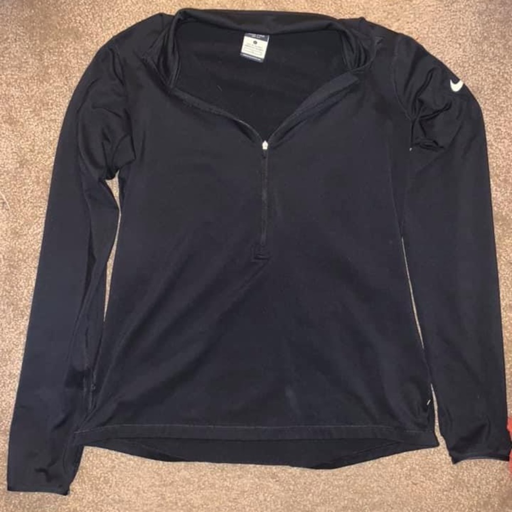 NIKE pull over